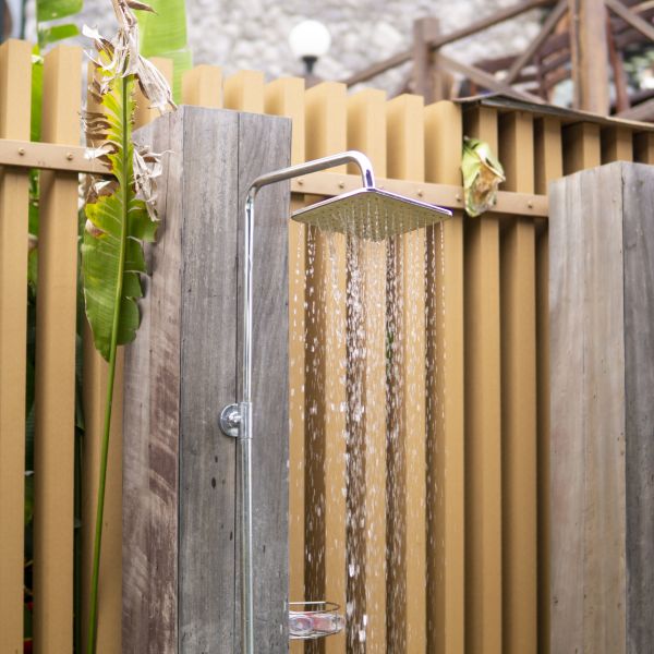 Cost of Outdoor Shower Plumbing in Lake Worth