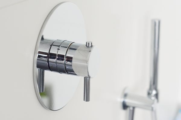 Cost of Shower Knob Replacement in Lake Worth